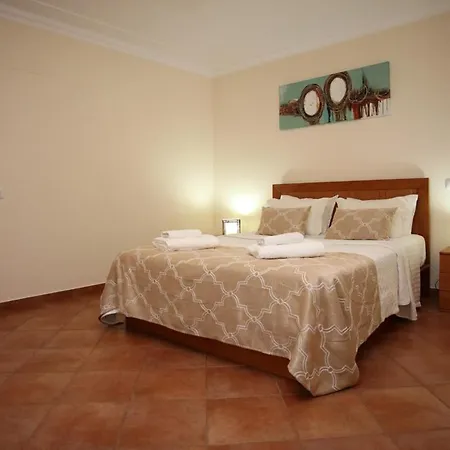 Будинок відпочинку Adriana