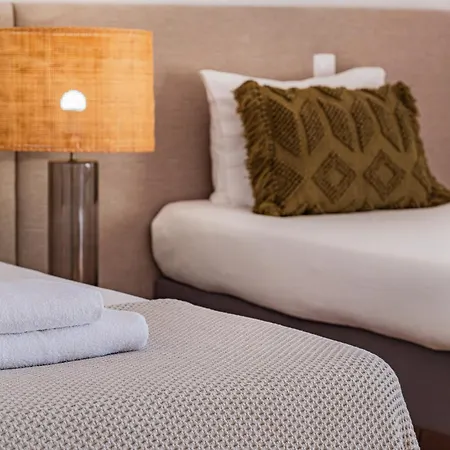 Adriana アルブフェイラ