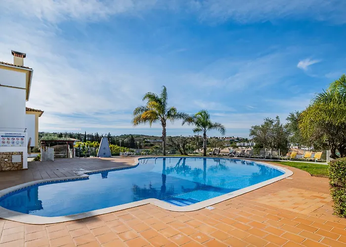 別荘 Adriana アルブフェイラ